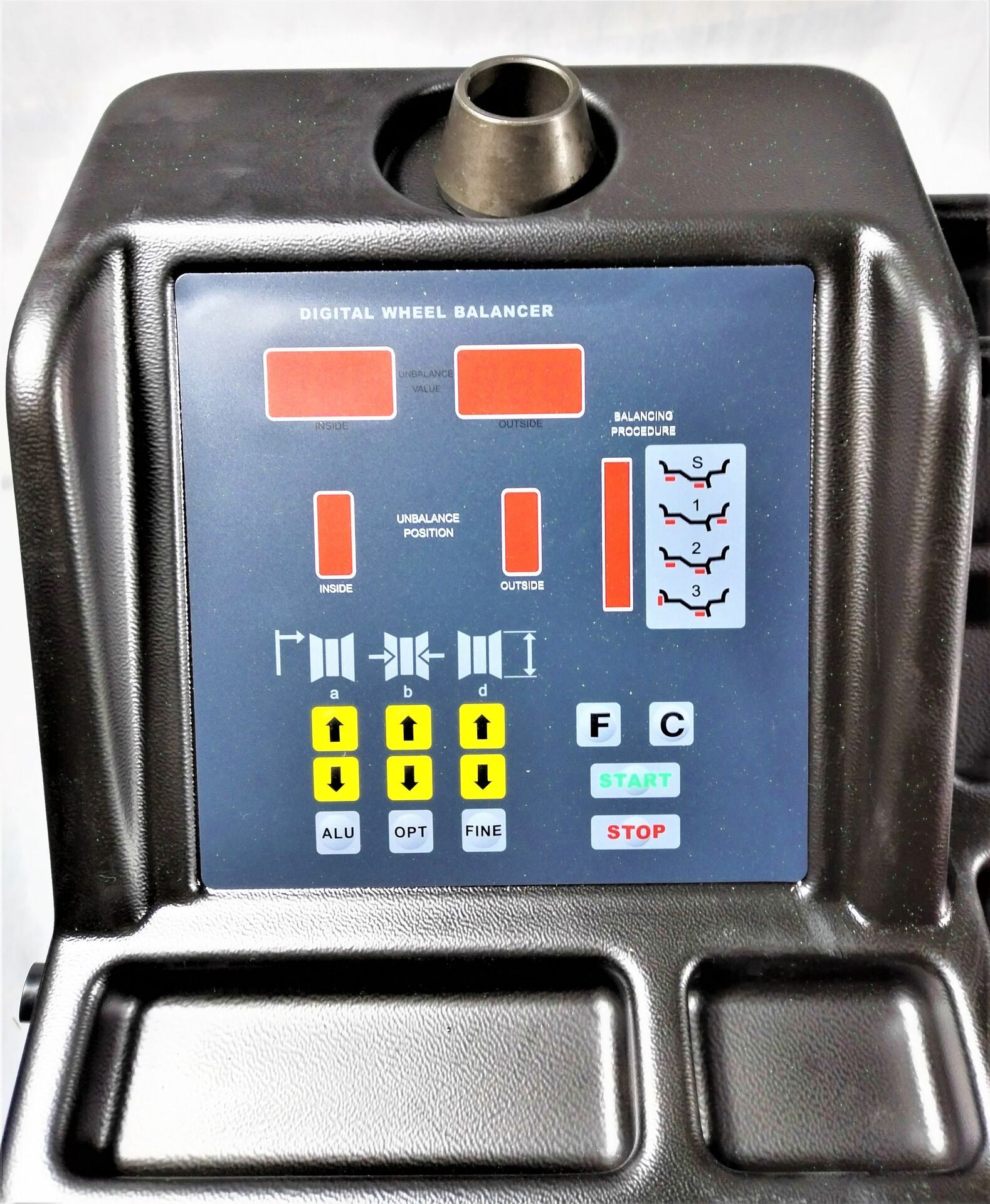 Балансировочный стенд для легковых автомобилей BRANN B500