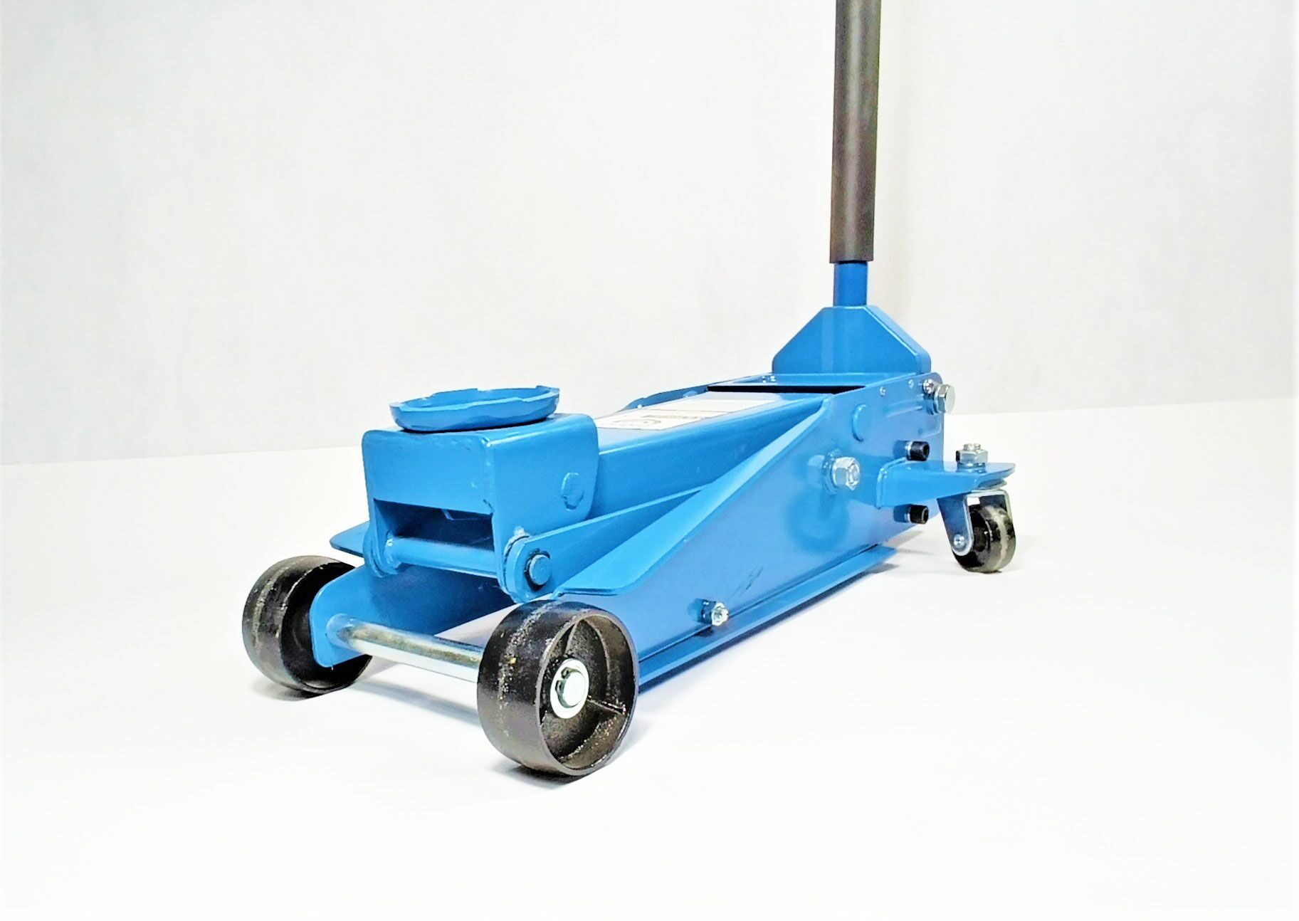 Домкрат подкатной гидравлический BRANN BRJ-3,5