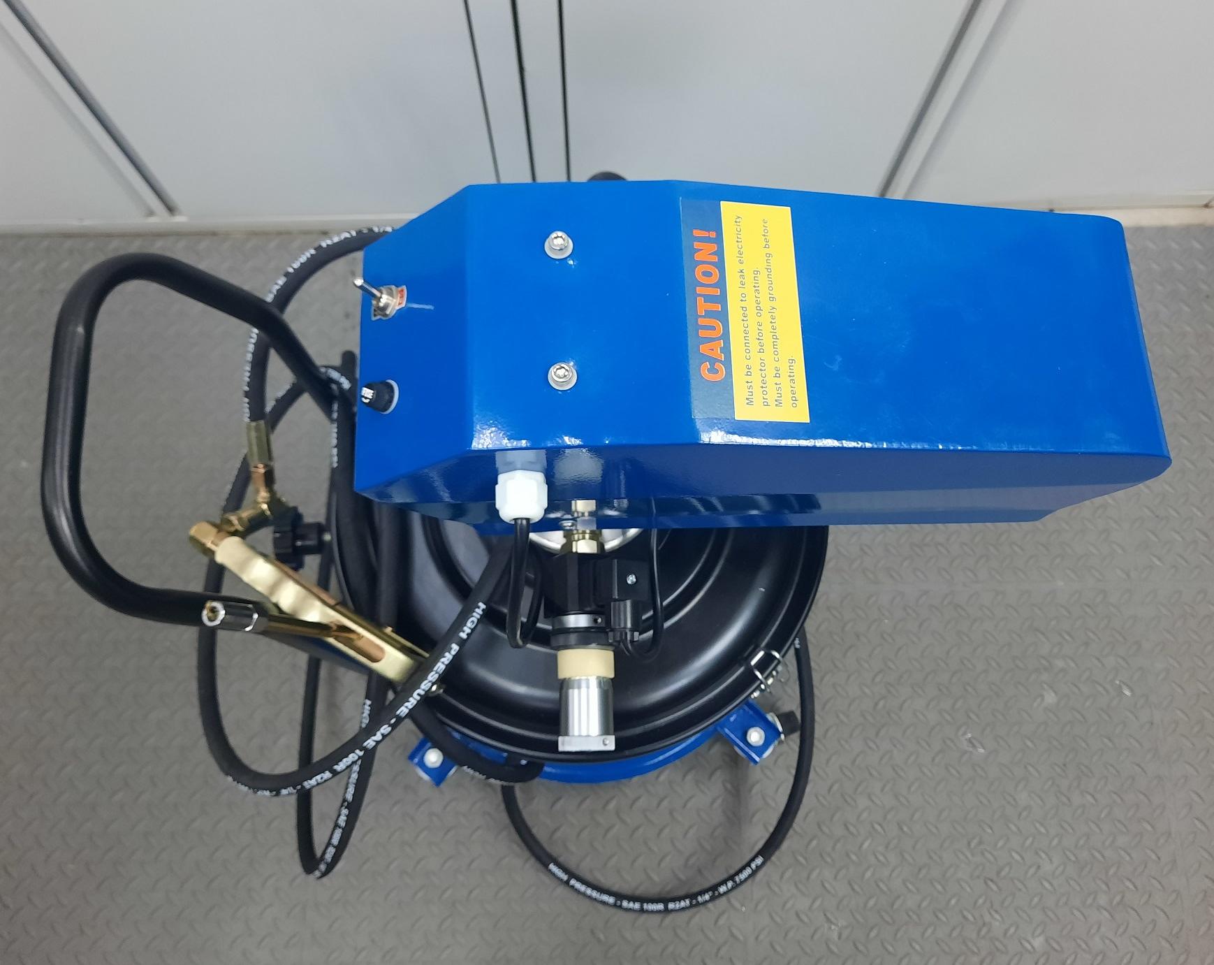 Техносоюз ES-60700 Нагнетатель смазки электрический под тубу (220 V ТВ)
