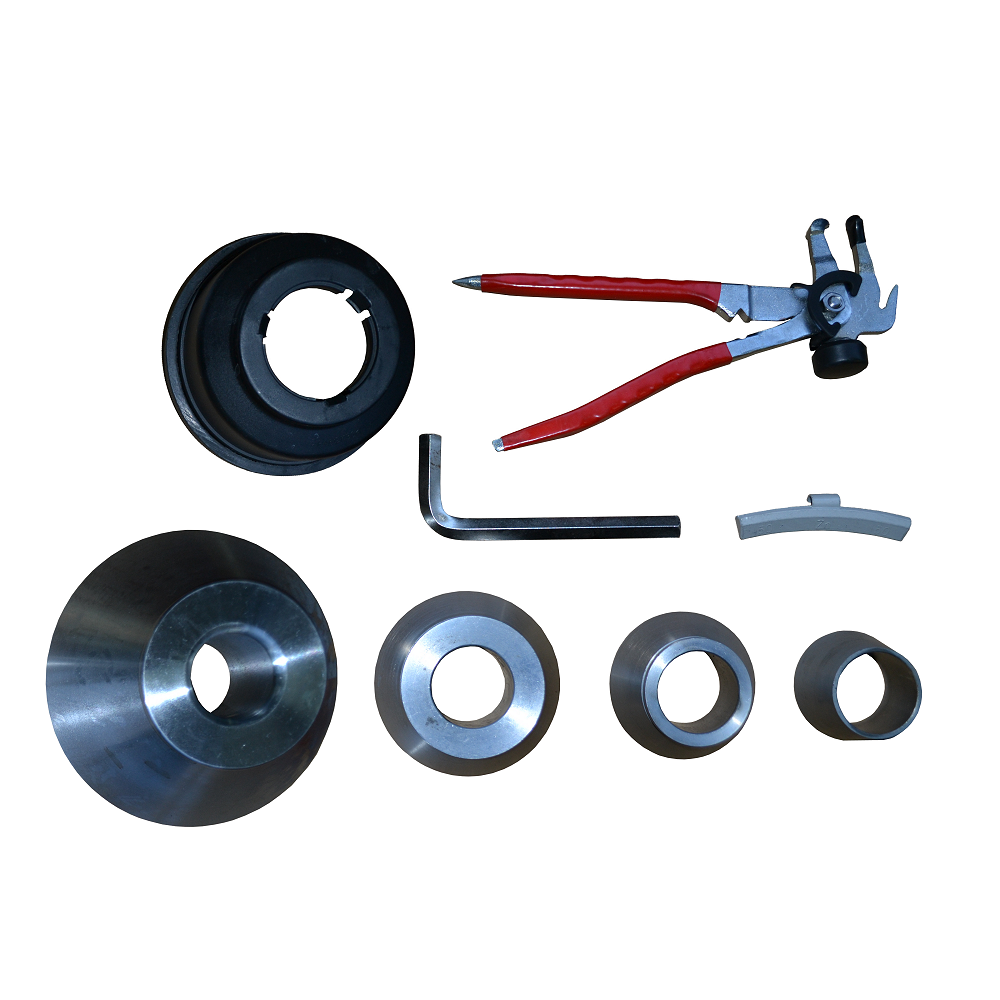 Станок балансировочный TROMMELBERG CB1970B с компьютерным монитором и электронной линейкой