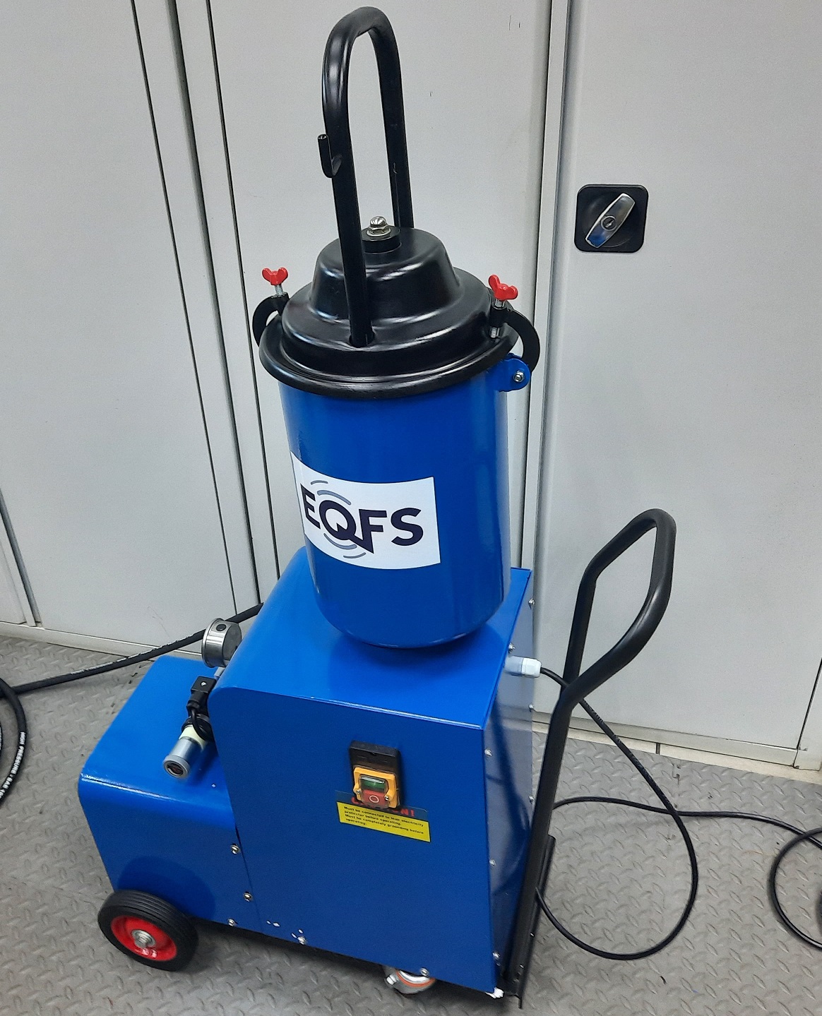 Техносоюз ES-60600 Нагнетатель смазки электрический (220 V)