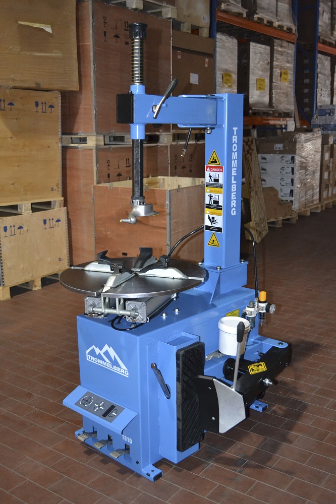 Полуавтоматический шиномонтажный станок TROMMELBERG 1810E (3Ф.,380В)