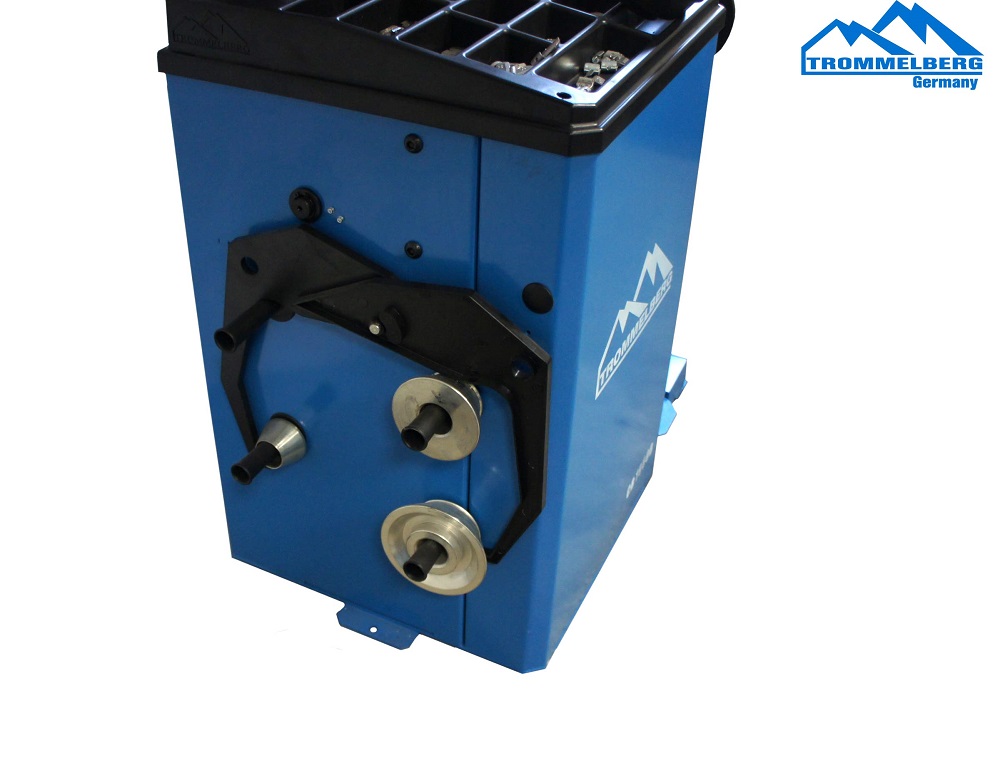 Балансировочный станок TROMMELBERG CB1960B с LED-дисплеем и электронной линейкой