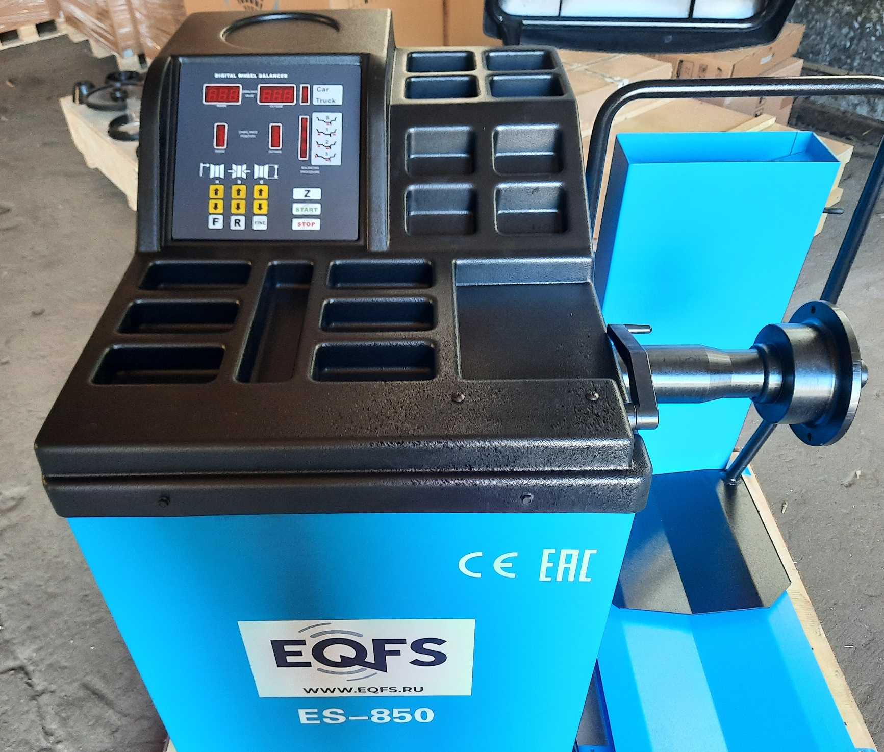 Техносоюз ES-850 Балансировочный станок 380V
