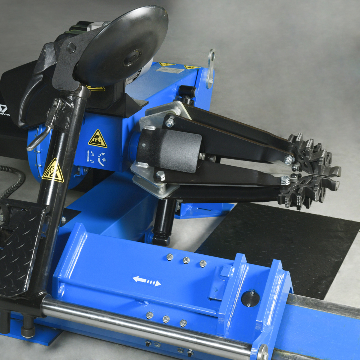 Грузовой шиномонтажный станок ГШС-515В