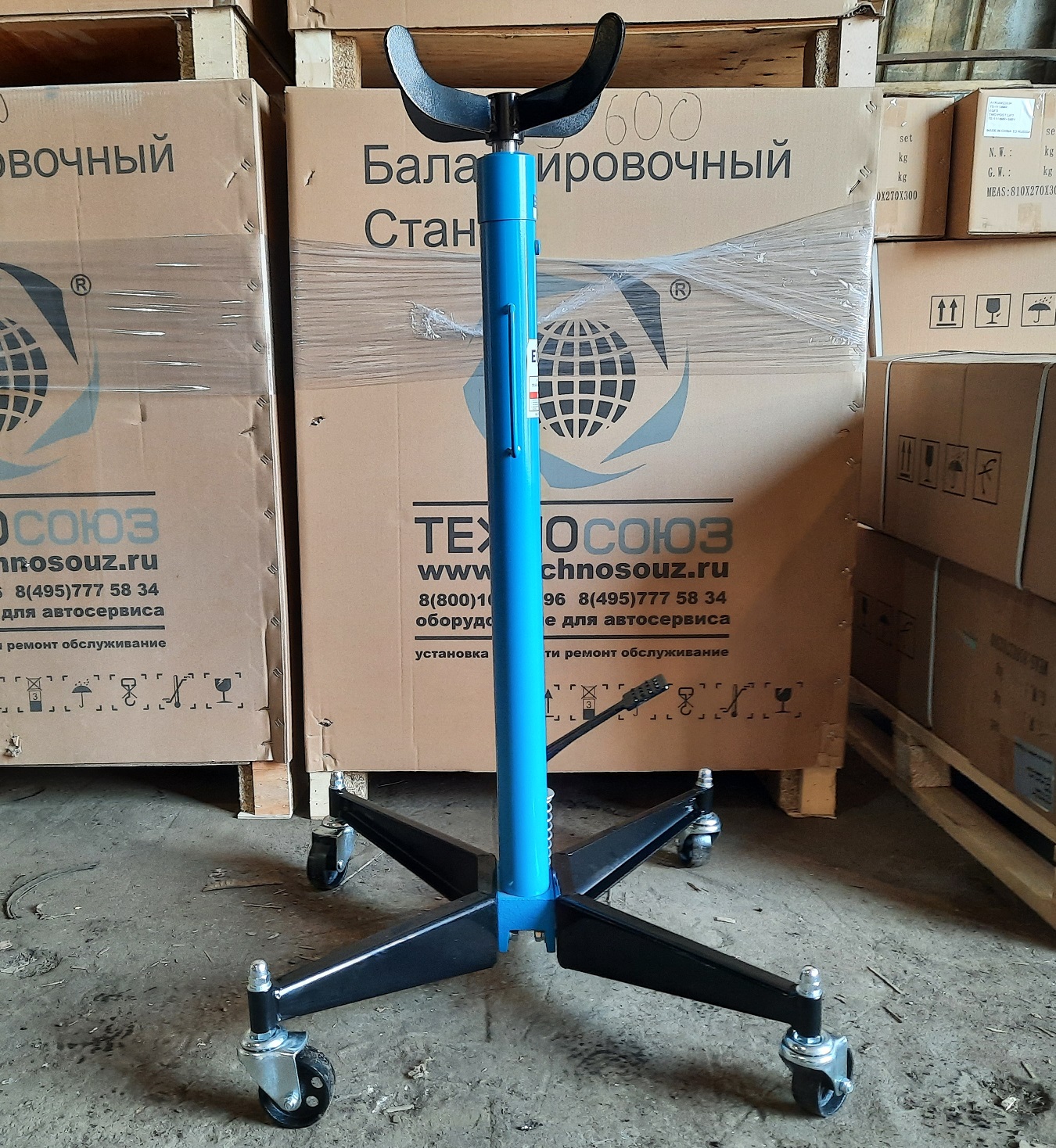 Техносоюз ES0101A Стойка трансмиссионная гидравлическая 0,3т