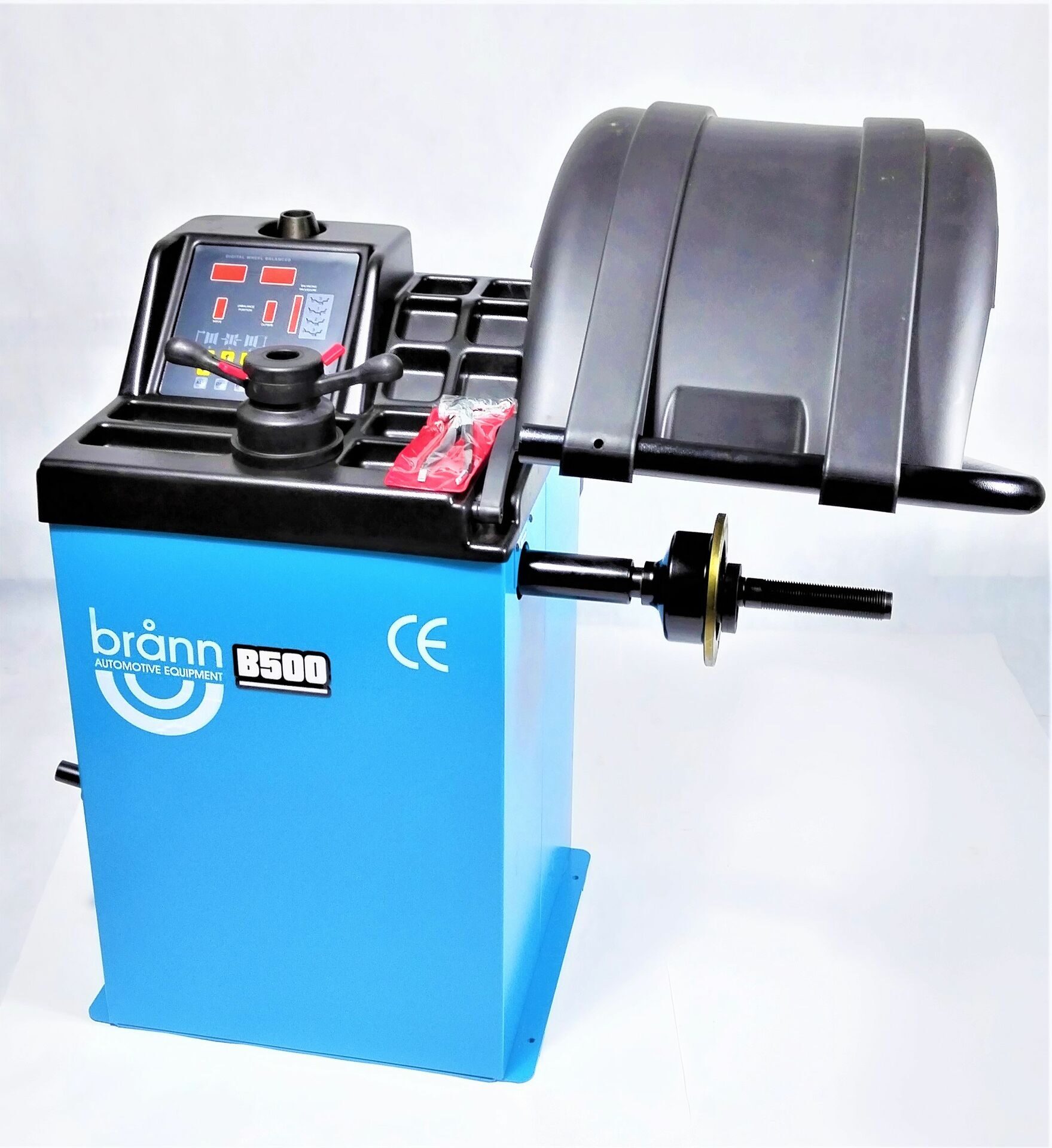 Балансировочный стенд для легковых автомобилей BRANN B500