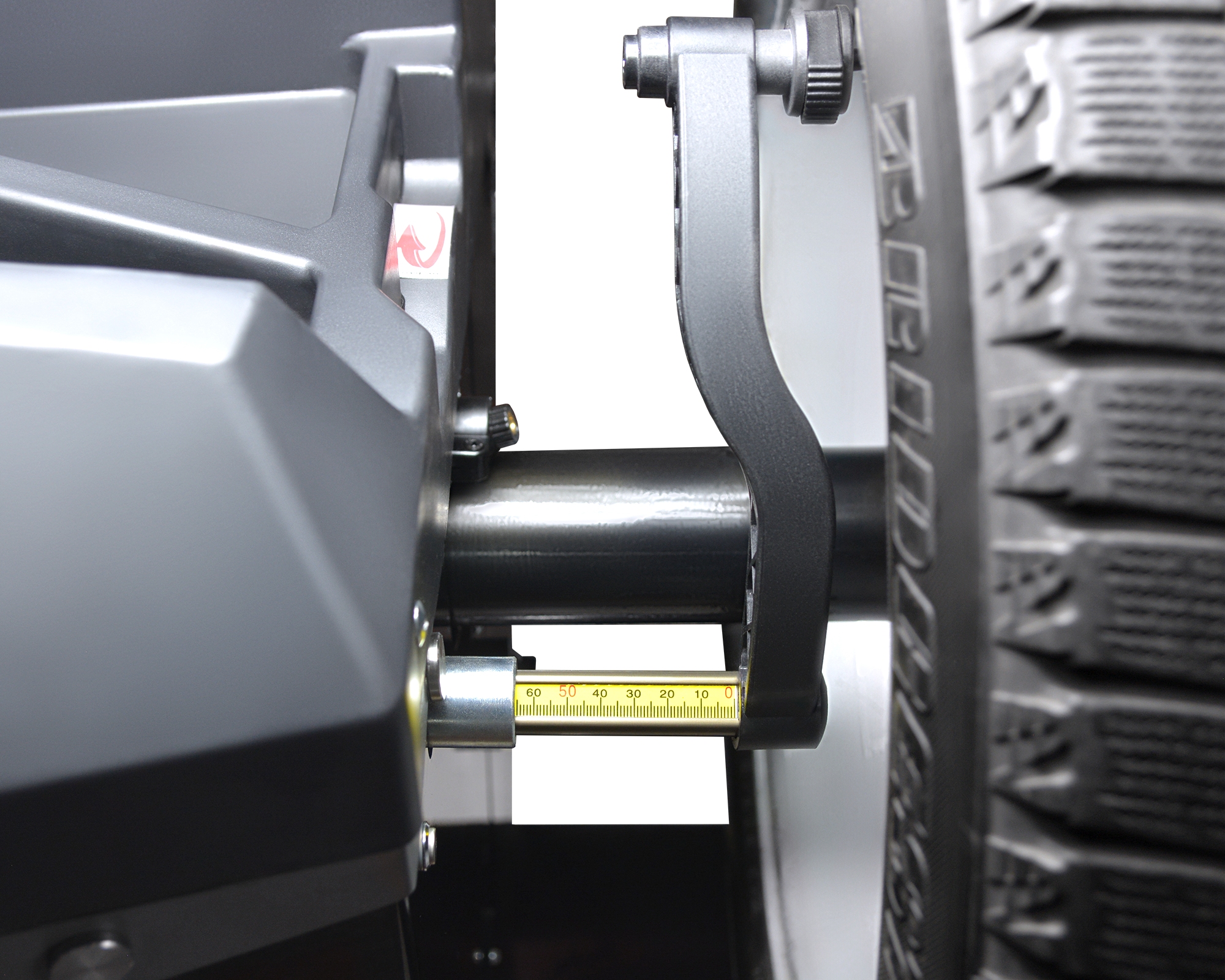 Станок балансировочный TROMMELBERG CB1960E с автовводом (для колёс до 70 кг)