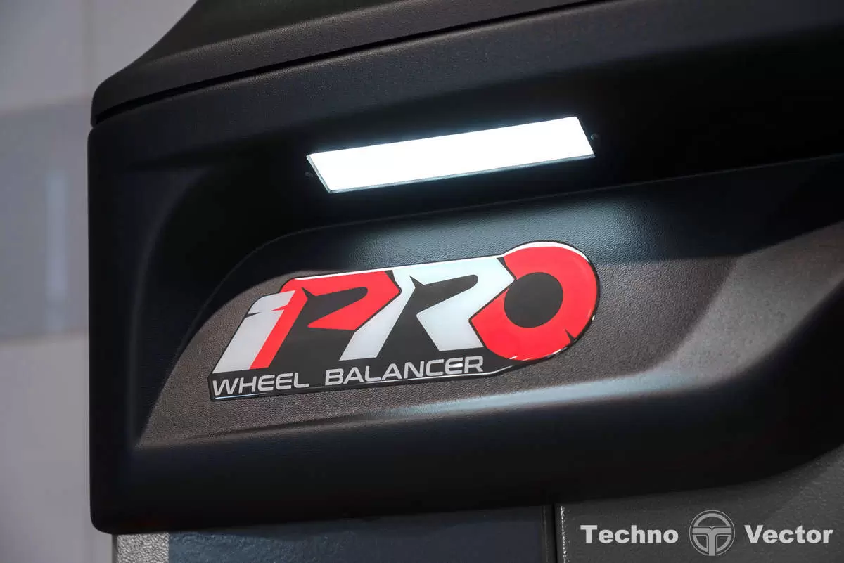 IPRO BM7 автоматический балансировочный станок