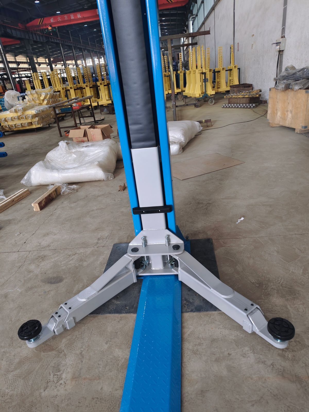 Подъемник двухстоечный BRANN Т4 PRO NEWLINE