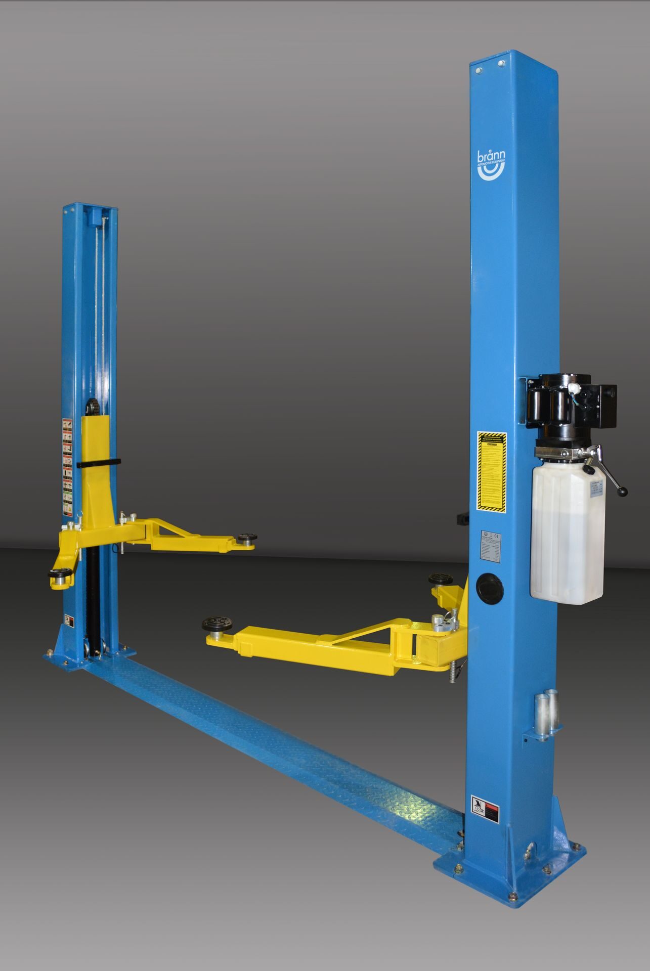Подъемник двухстоечный BRANN T4 Basic