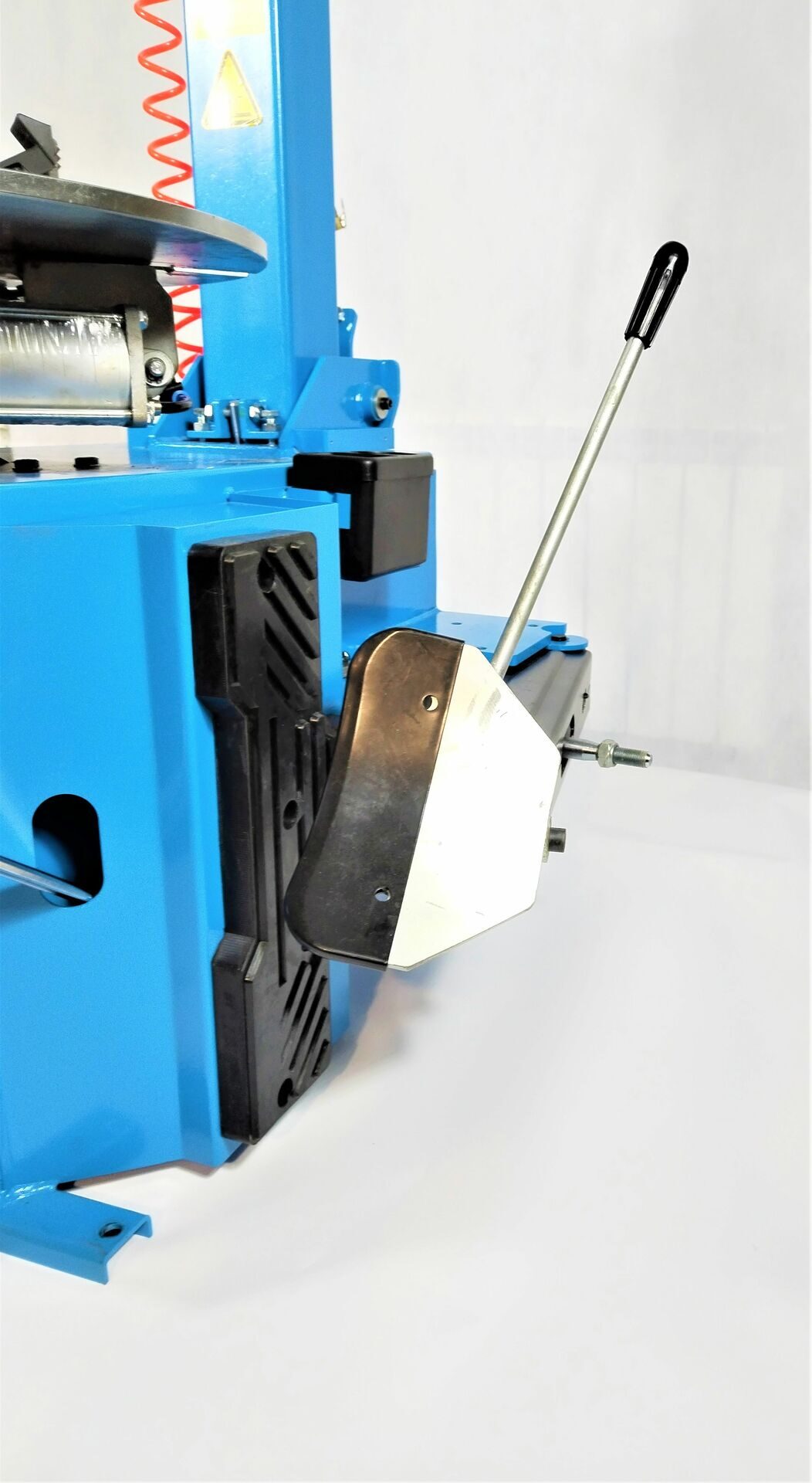 Автоматический шиномонтажный стенд BRANN T524