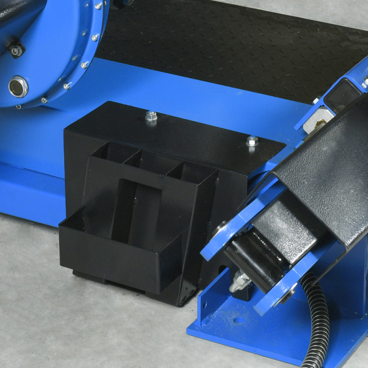 Грузовой шиномонтажный станок ГШС-515В