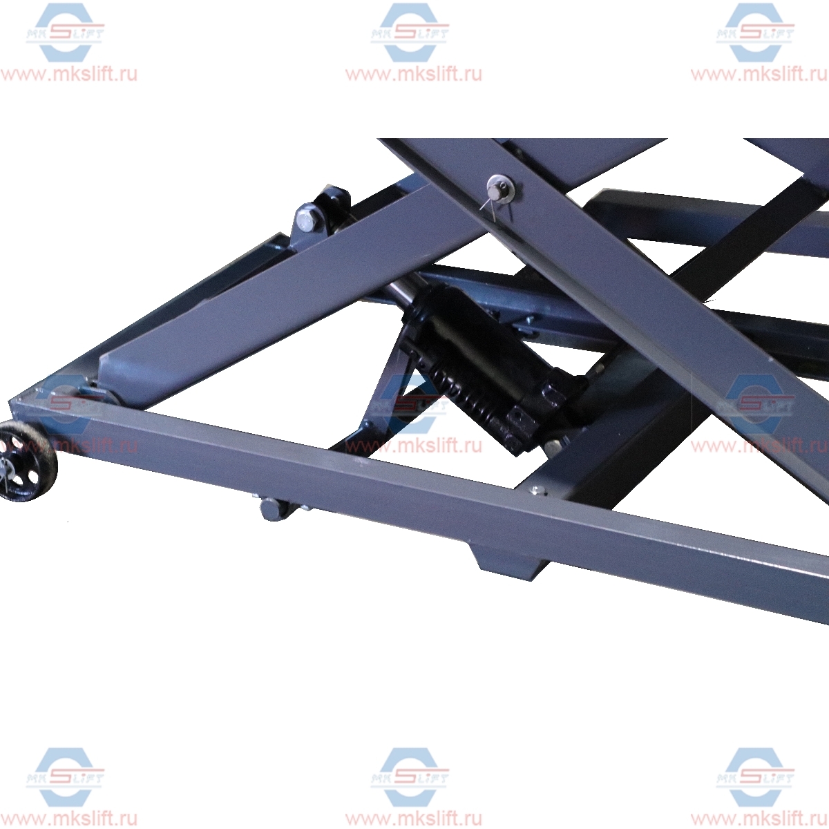 Подъемник для мотоциклов г/п 450 кг KraftWell  арт. KRW450M