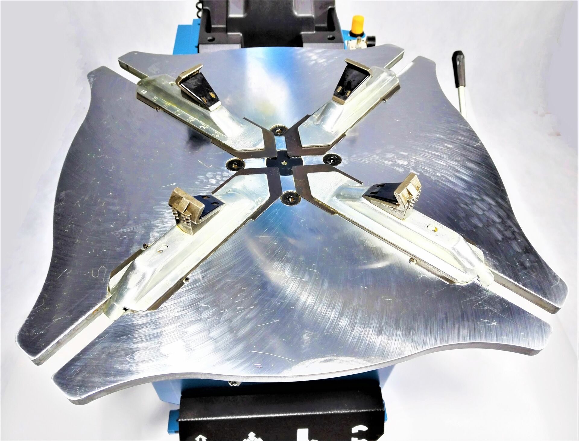 Автоматический шиномонтажный стенд BRANN T528