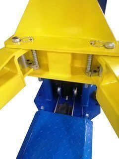 Подъемник двухстоечный BRANN T5.5