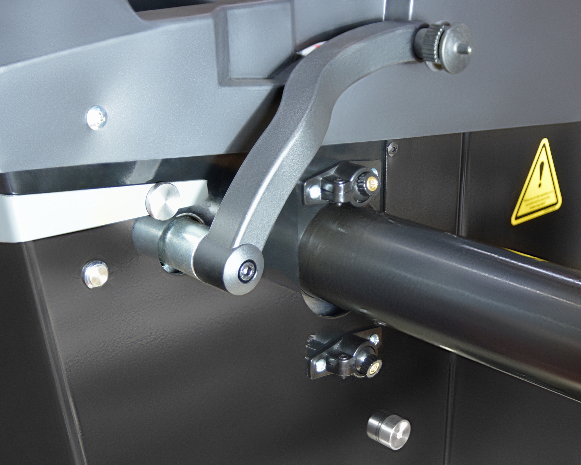 Станок балансировочный TROMMELBERG CB1960E с автовводом (для колёс до 70 кг)