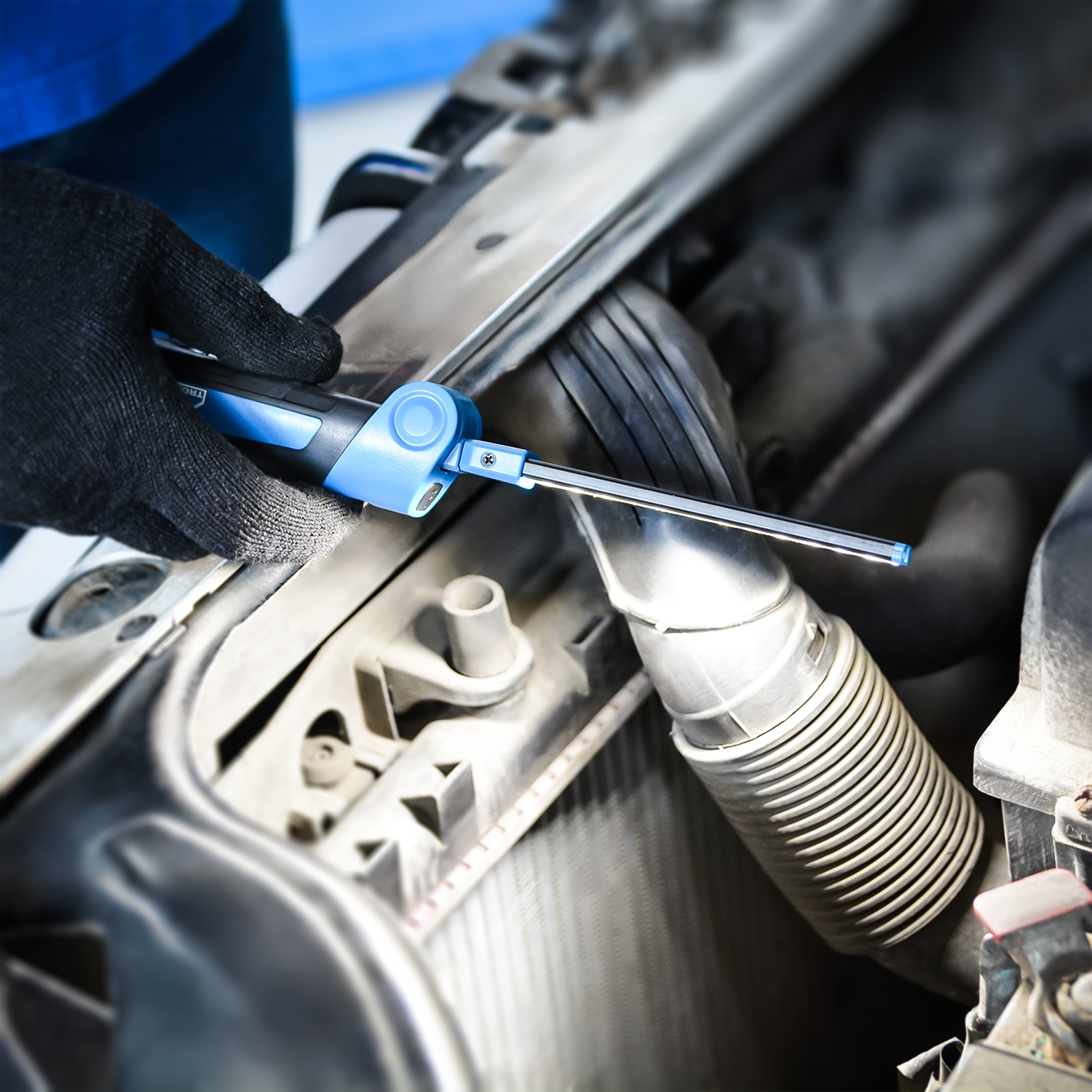 Лампа осмотровая светодиодная TROMMELBERG с магнитом