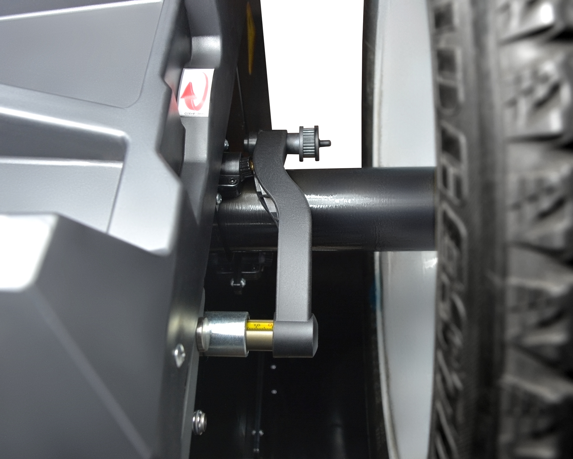 Станок балансировочный TROMMELBERG CB1960E с автовводом (для колёс до 70 кг)