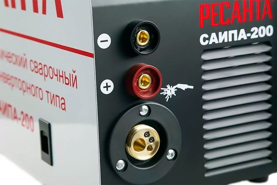 Техносоюз Сварочный аппарат РЕСАНТА САИПА-200