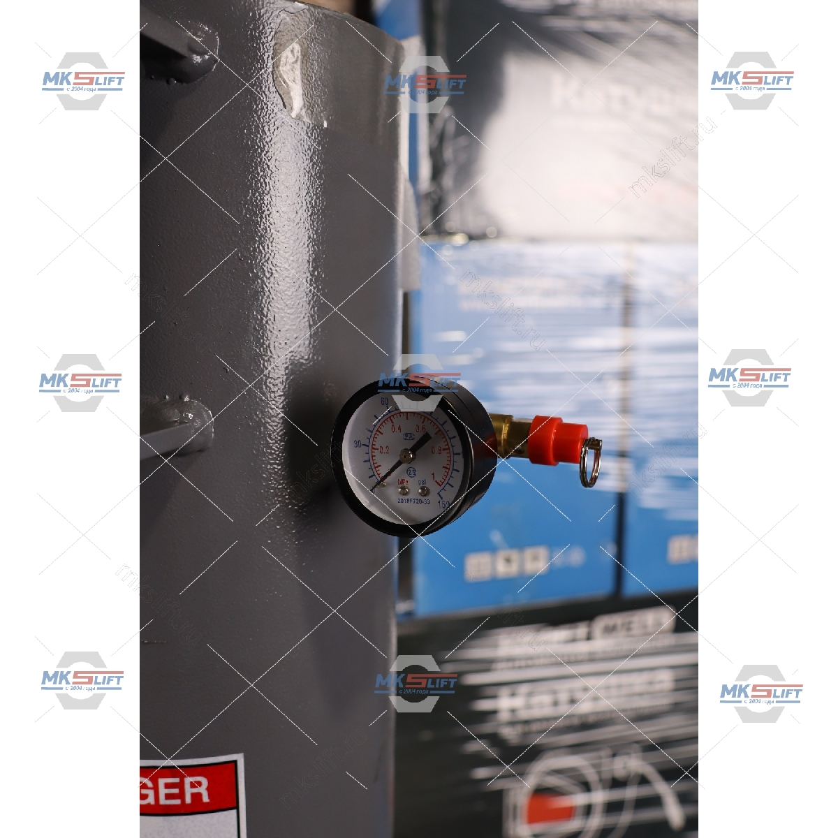 Шиномонтажный станок полуавтомат 10-26" KraftWell  арт. KRW25/220
