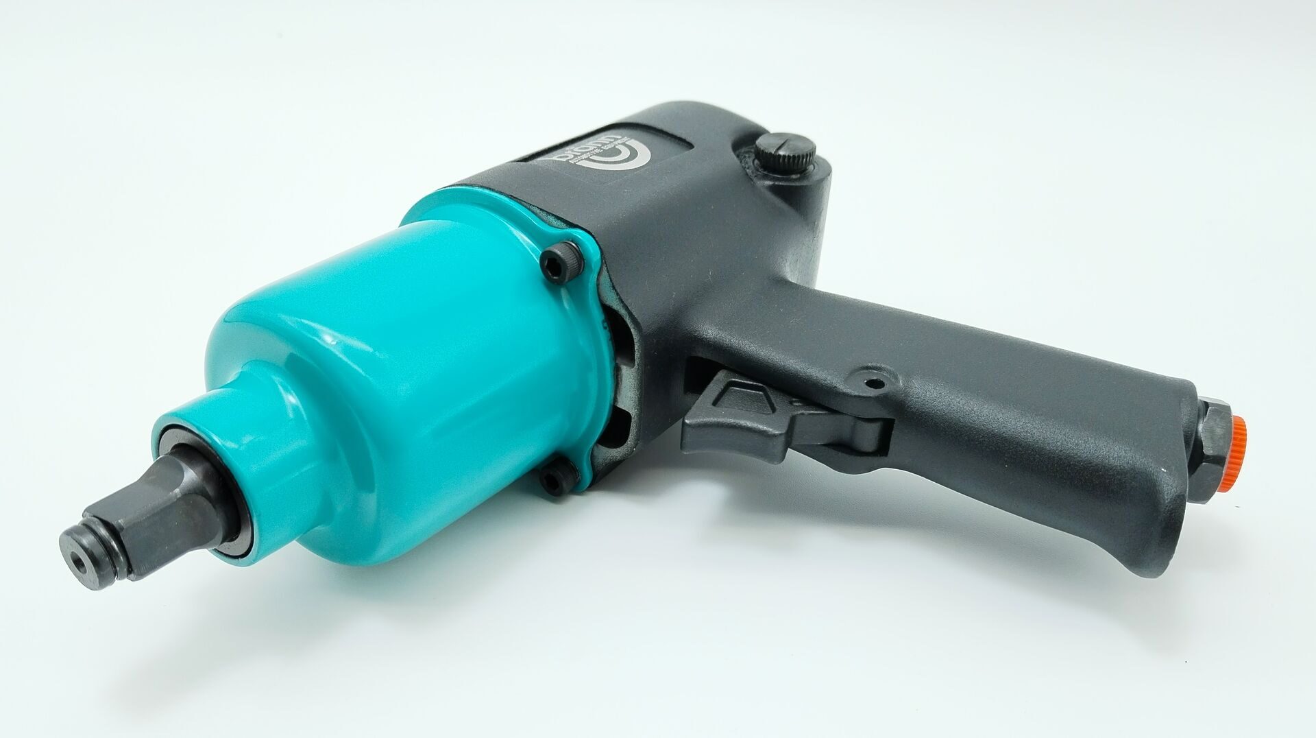 Гайковерт пневматический Brann BPT-900