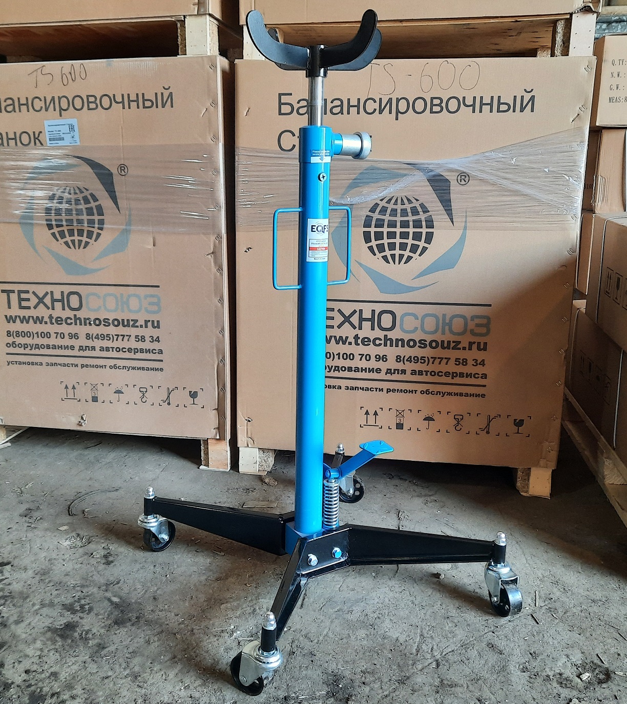 Техносоюз ES0102 Стойка трансмиссионная гидравлическая 0,5т