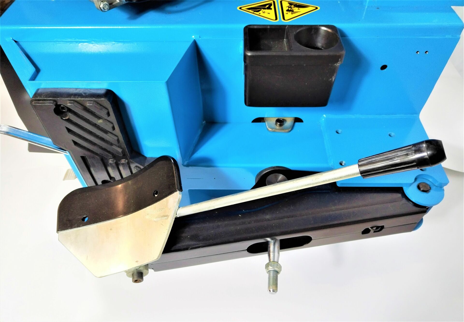 Автоматический шиномонтажный стенд BRANN T524