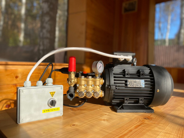 Моноблок Водяной TOR BM 15/200  Total-Stop (ВОДЯНОЙ арт: VDTBM15200TS5.5T)